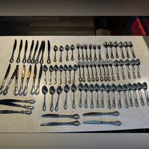 91 PIECE SET ONEIDA TOUJOURS STAINLESS FLATWARE 6 FULL SETTINGS SERVING PIECES